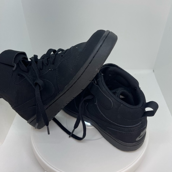 Nike Boys Sneakers - Picture 3 of 3